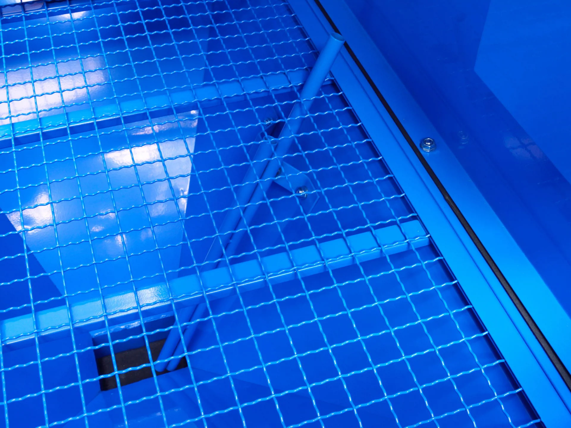 Піскоструминна камера об'ємом 220л, G02022, Geko - 10