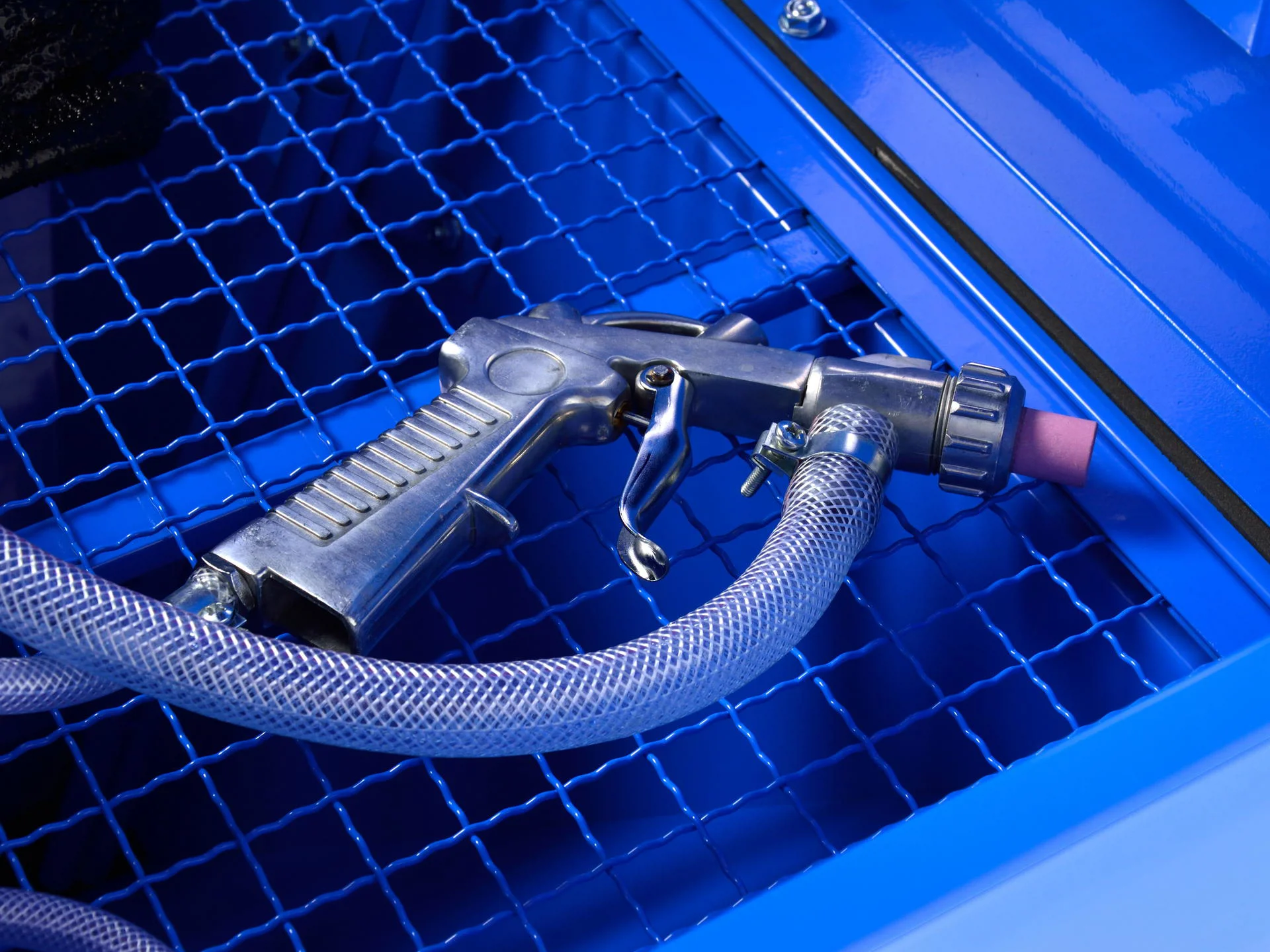 Піскоструминна камера об'ємом 220л, G02022, Geko - 7