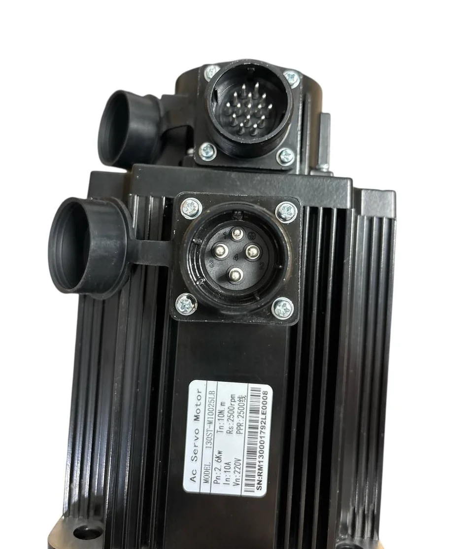 Серводвигун 2,6КВт, 10А, 220В, 10Нм, 2500об, 130ST-M10025LB, KWeld - 7